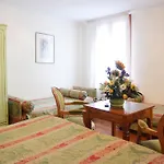 Hotel San Zulian 3*