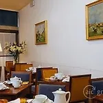 Hotel San Zulian 3*