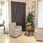 San Zulian فندق 3*